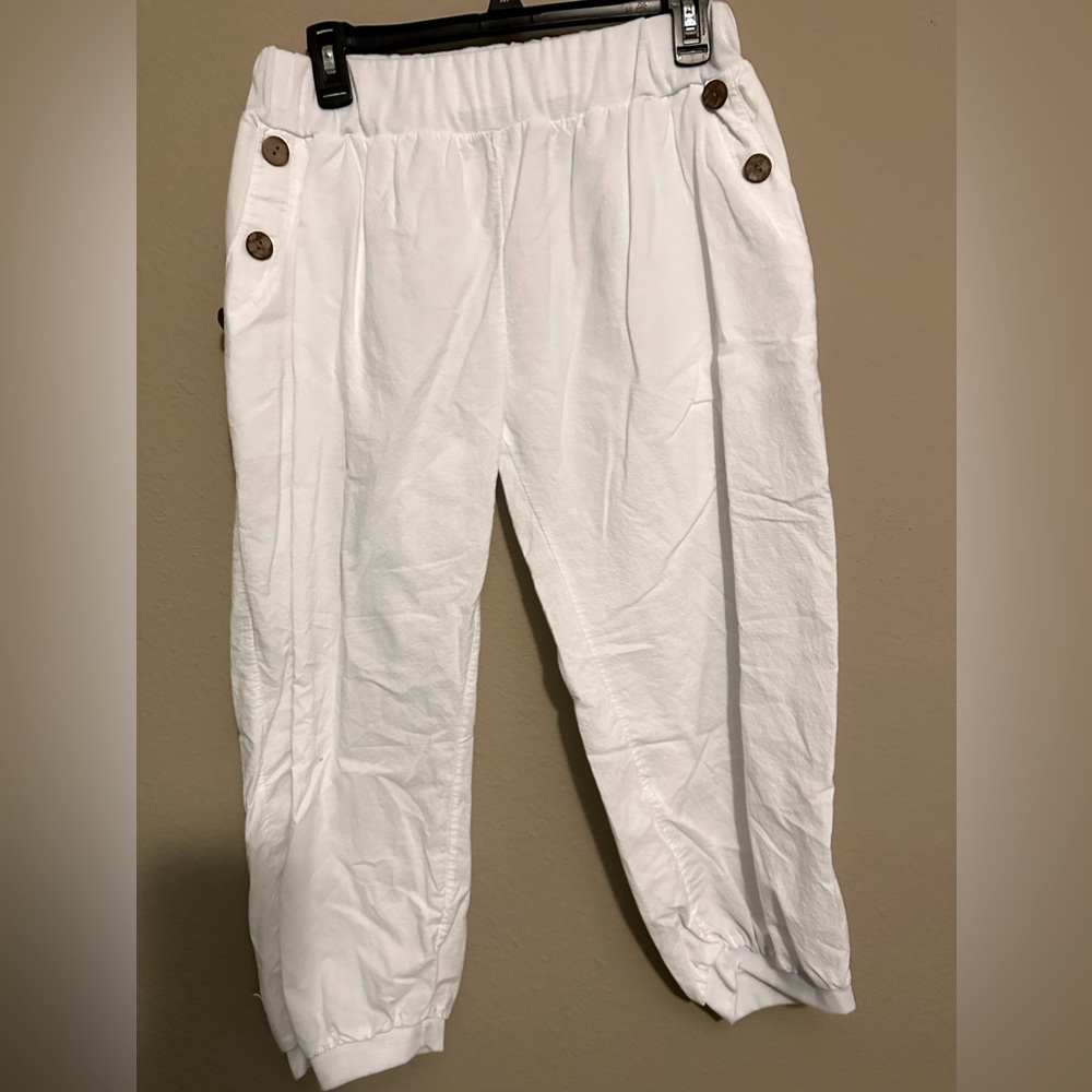 Beachy style capris